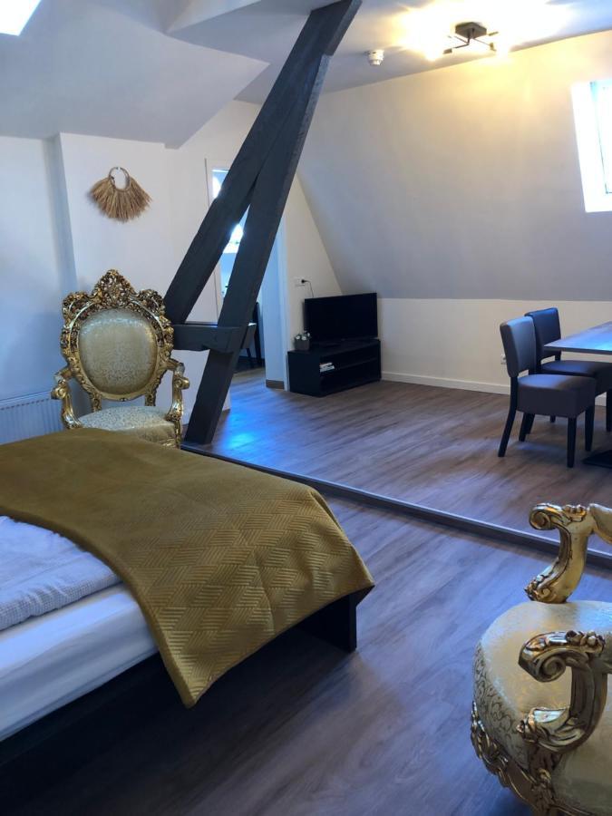 Residence De Kaaipoort Appartementen 阿尔登堡 外观 照片